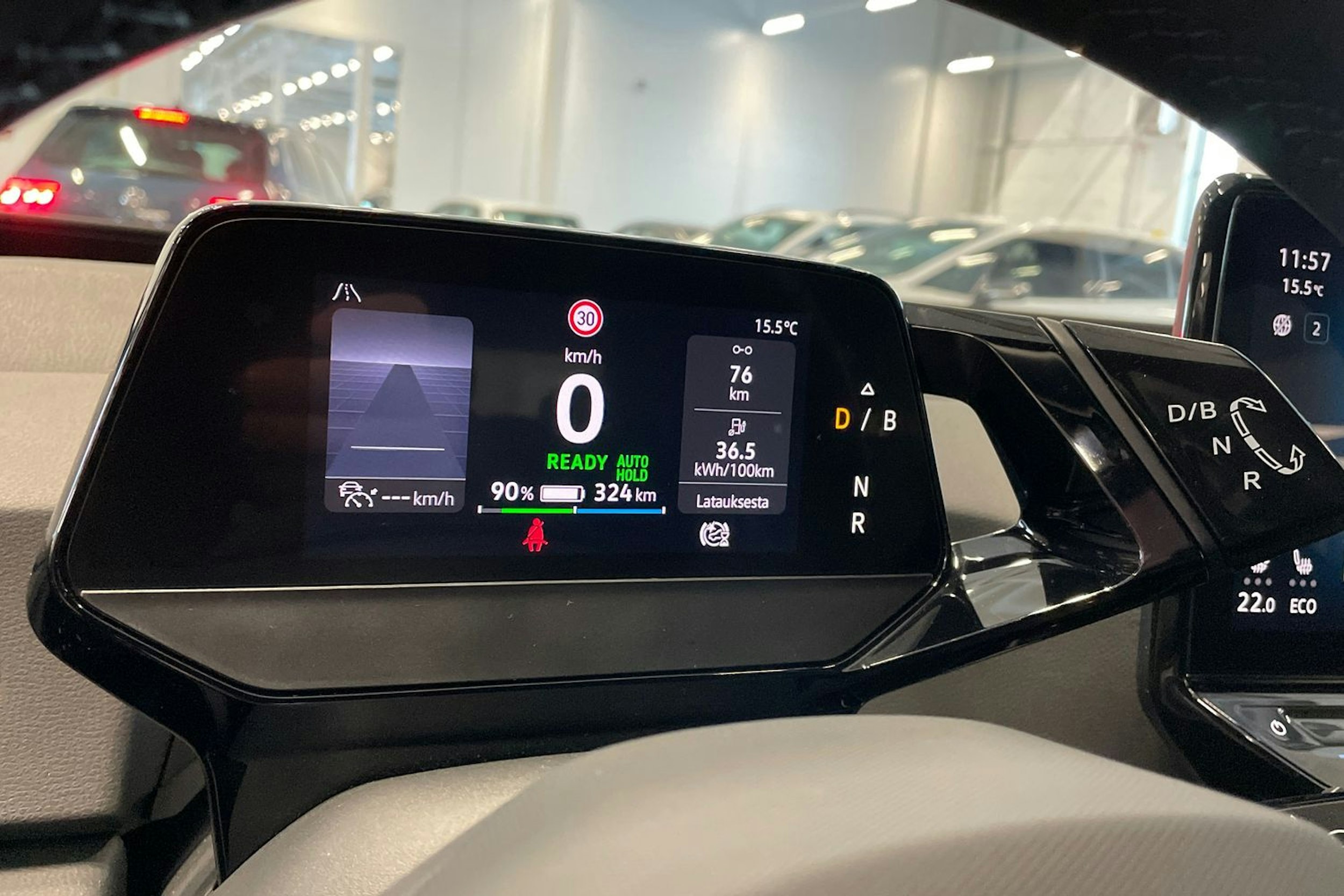 sininen Volkswagen ID.3 2024 kuva 21.