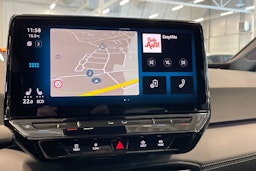 sininen Volkswagen ID.3 2024 kuva 24.