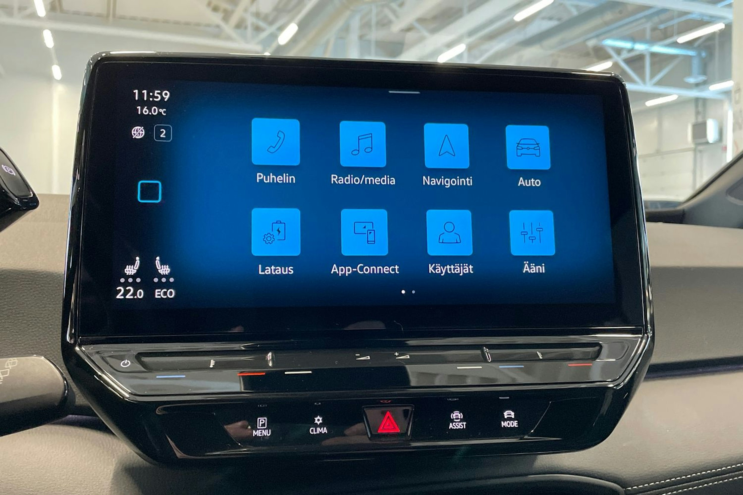 sininen Volkswagen ID.3 2024 kuva 26.