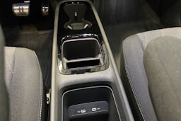 sininen Volkswagen ID.3 2024 kuva 32.