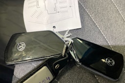 sininen Volkswagen ID.3 2024 kuva 33.