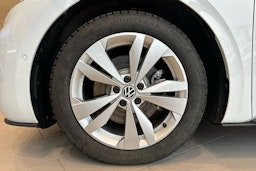 met. valkoinen Volkswagen ID.3 2024 kuva 9.