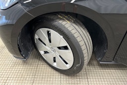 musta Volkswagen ID.3 2024 kuva 13.