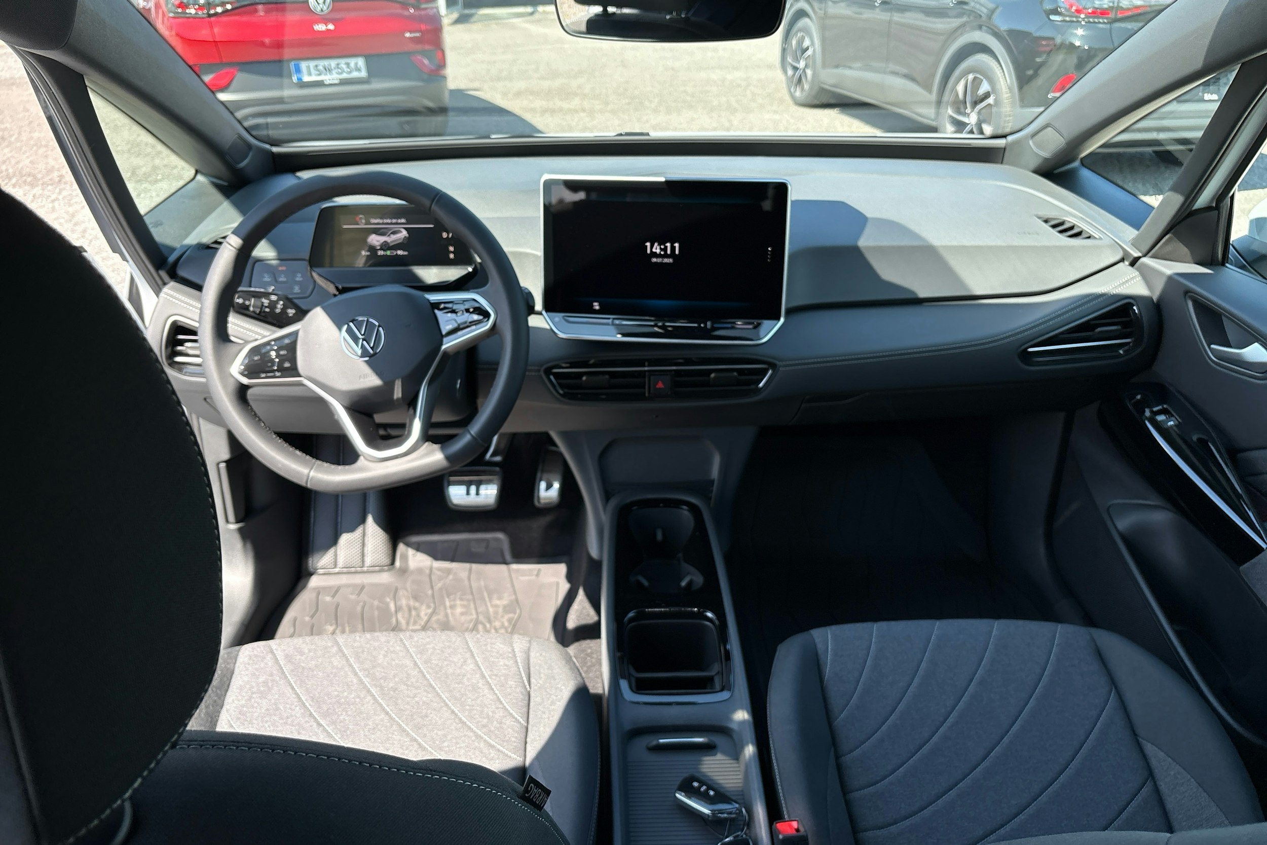 valkoinen Volkswagen ID.3 2025 kuva 7.