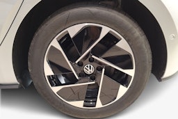 harmaa Volkswagen ID.3 2025 kuva 9.