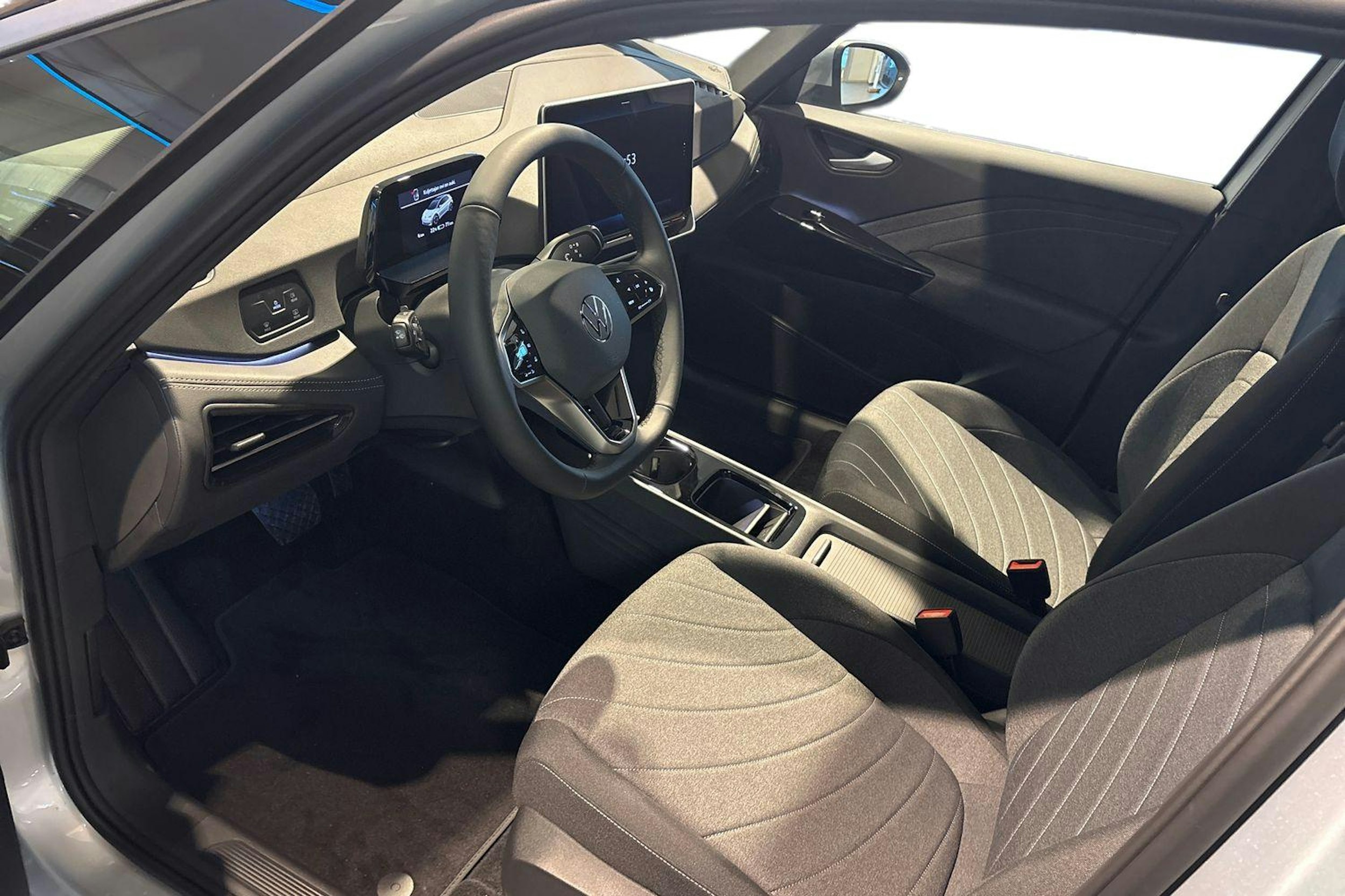 harmaa Volkswagen ID.3 2025 kuva 6.