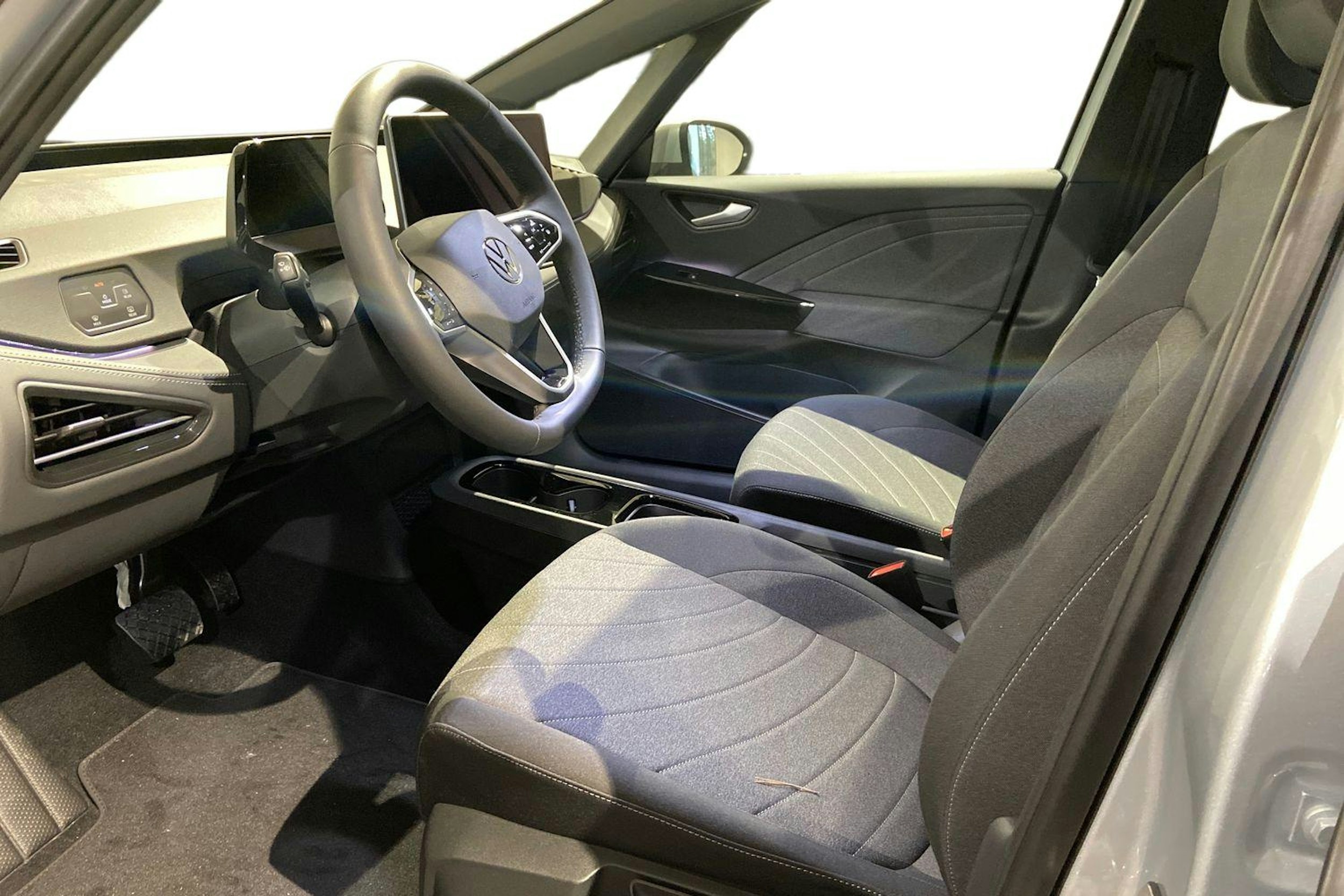harmaa Volkswagen ID.3 2026 kuva 6.