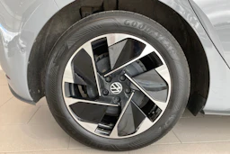 harmaa Volkswagen ID.3 2025 kuva 10.