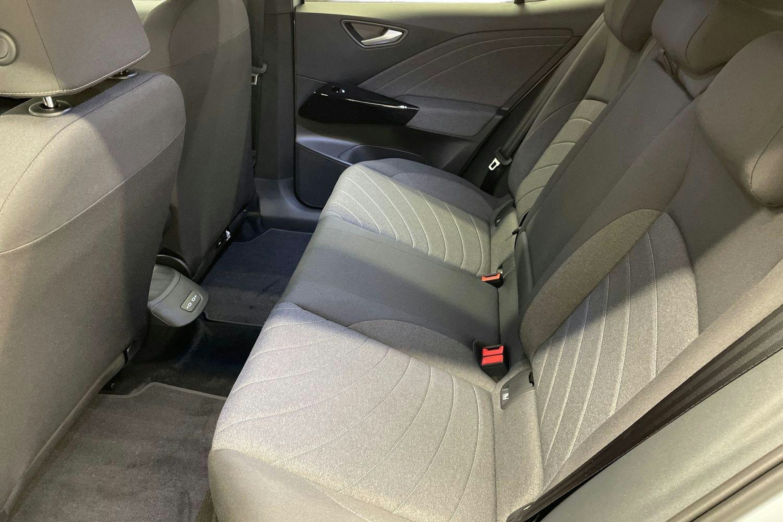 harmaa Volkswagen ID.3 2025 kuva 8.