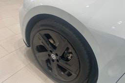 valkoinen Volkswagen ID.3 2025 kuva 10.