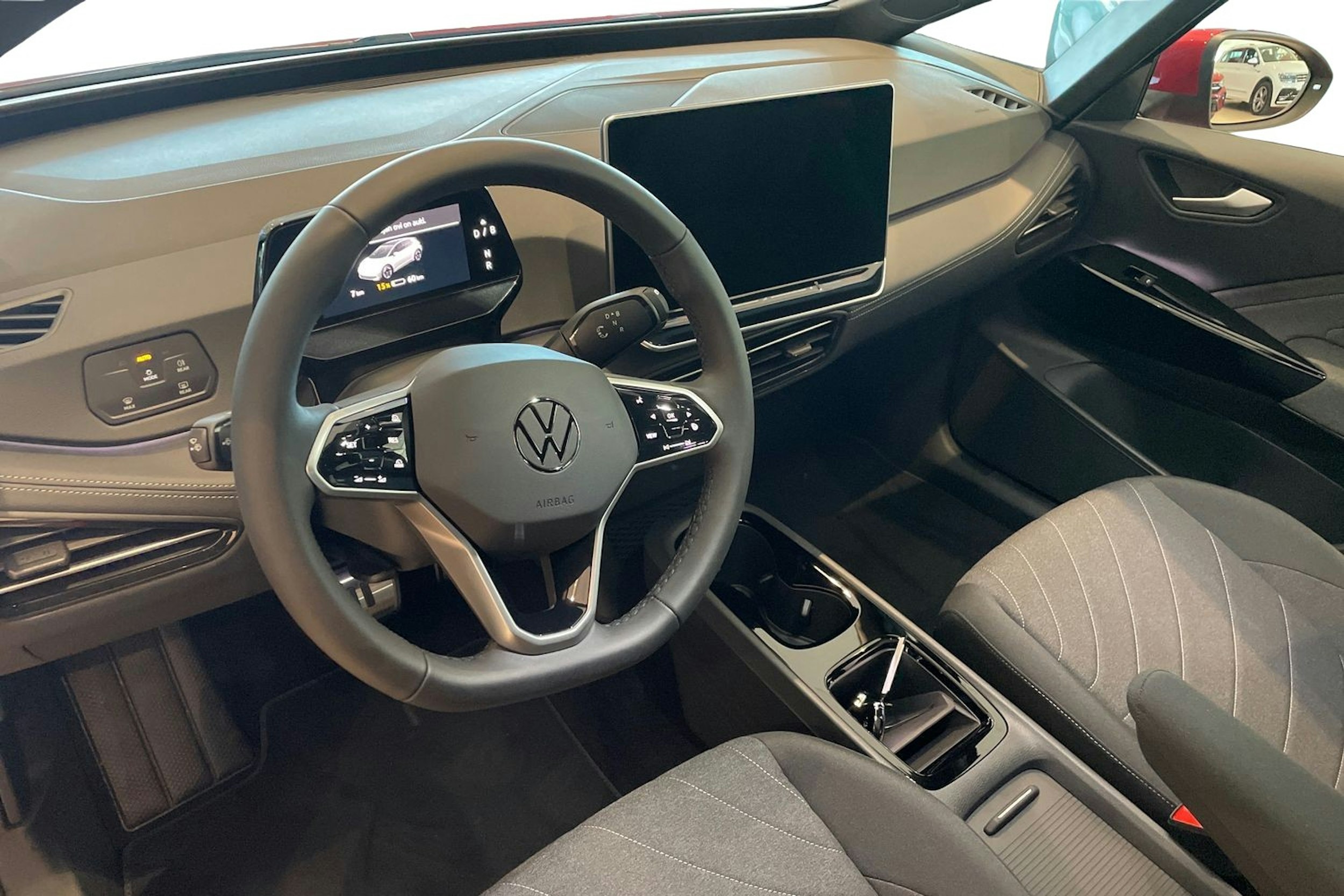 punainen Volkswagen ID.3 2025 kuva 6.