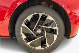 punainen Volkswagen ID.3 2025 kuva 9.
