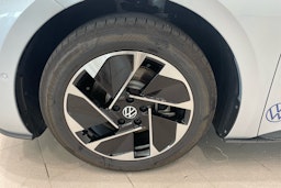 harmaa Volkswagen ID.3 2025 kuva 9.