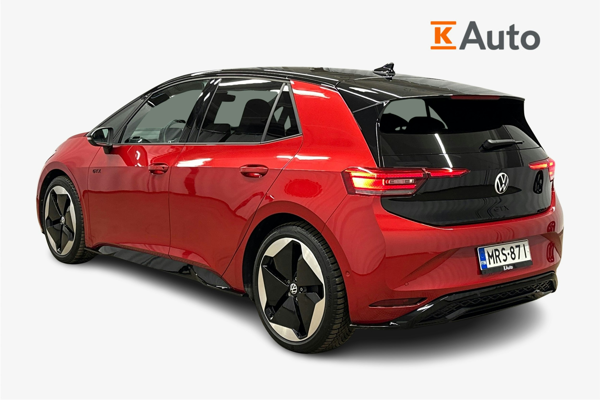 punainen Volkswagen ID.3 2025 kuva 2.