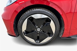 punainen Volkswagen ID.3 2025 kuva 11.