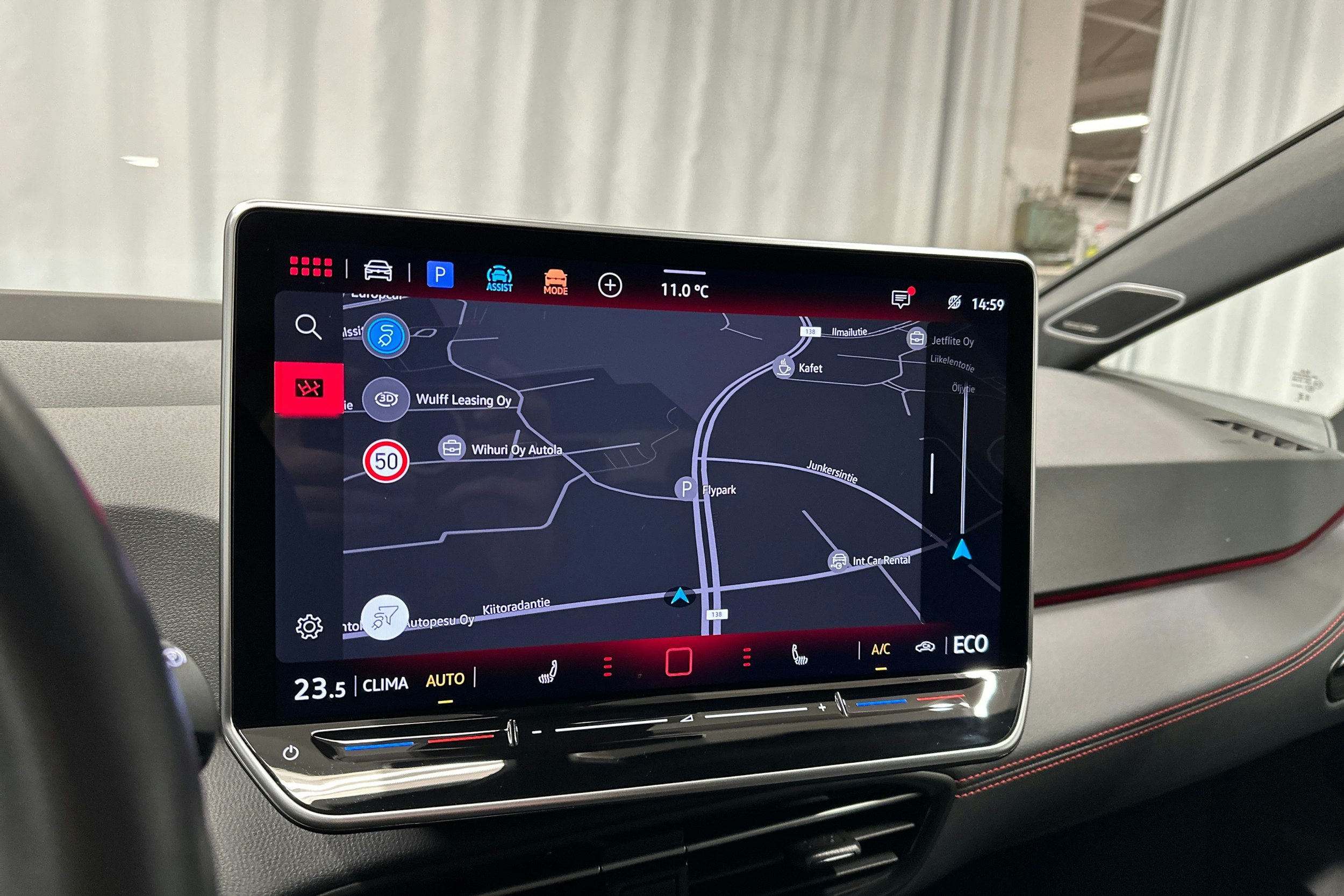 punainen Volkswagen ID.3 2025 kuva 20.