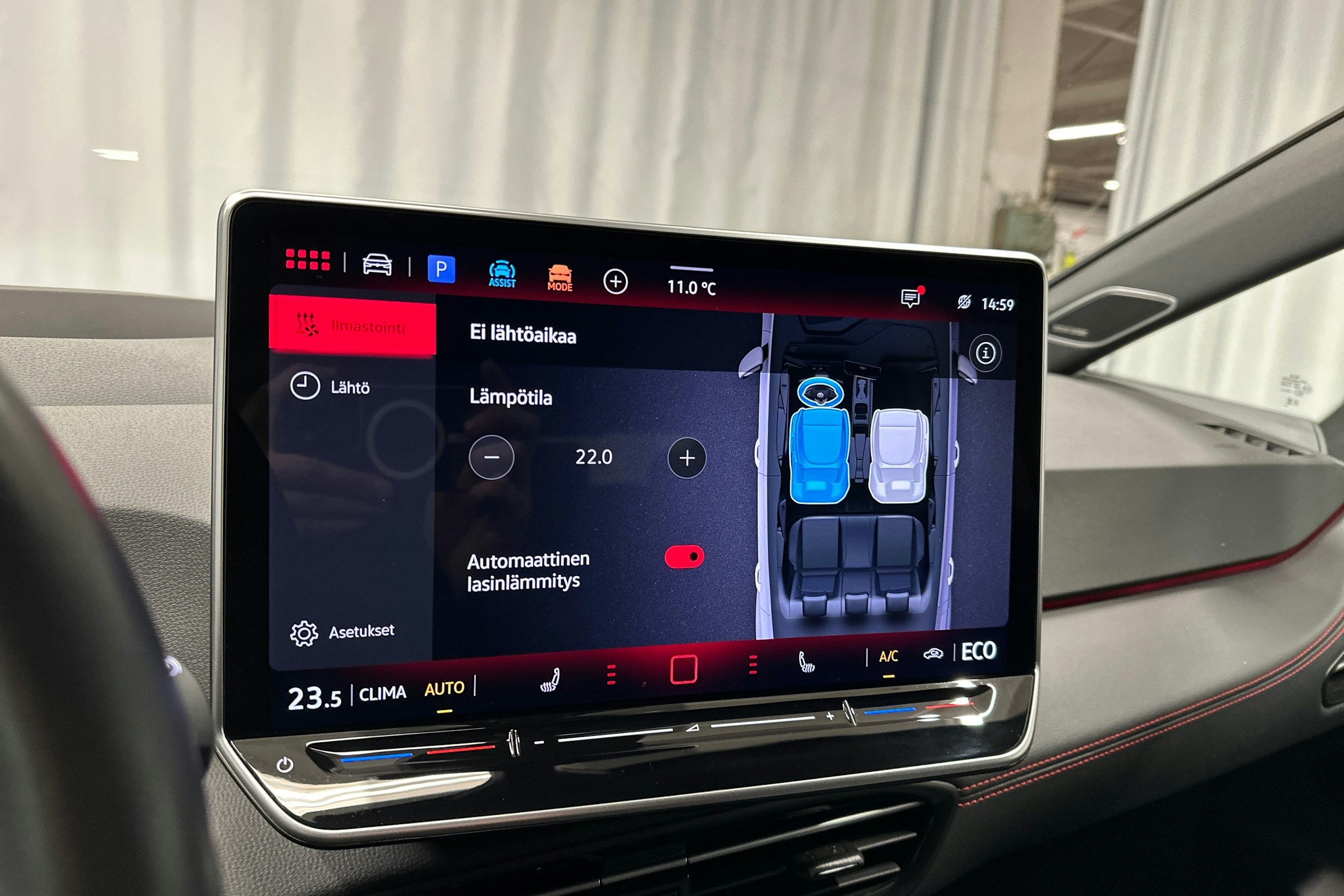 punainen Volkswagen ID.3 2025 kuva 24.