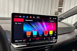 punainen Volkswagen ID.3 2025 kuva 27.