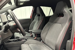 punainen Volkswagen ID.3 2025 kuva 31.