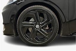 musta Volkswagen ID.3 2025 kuva 11.
