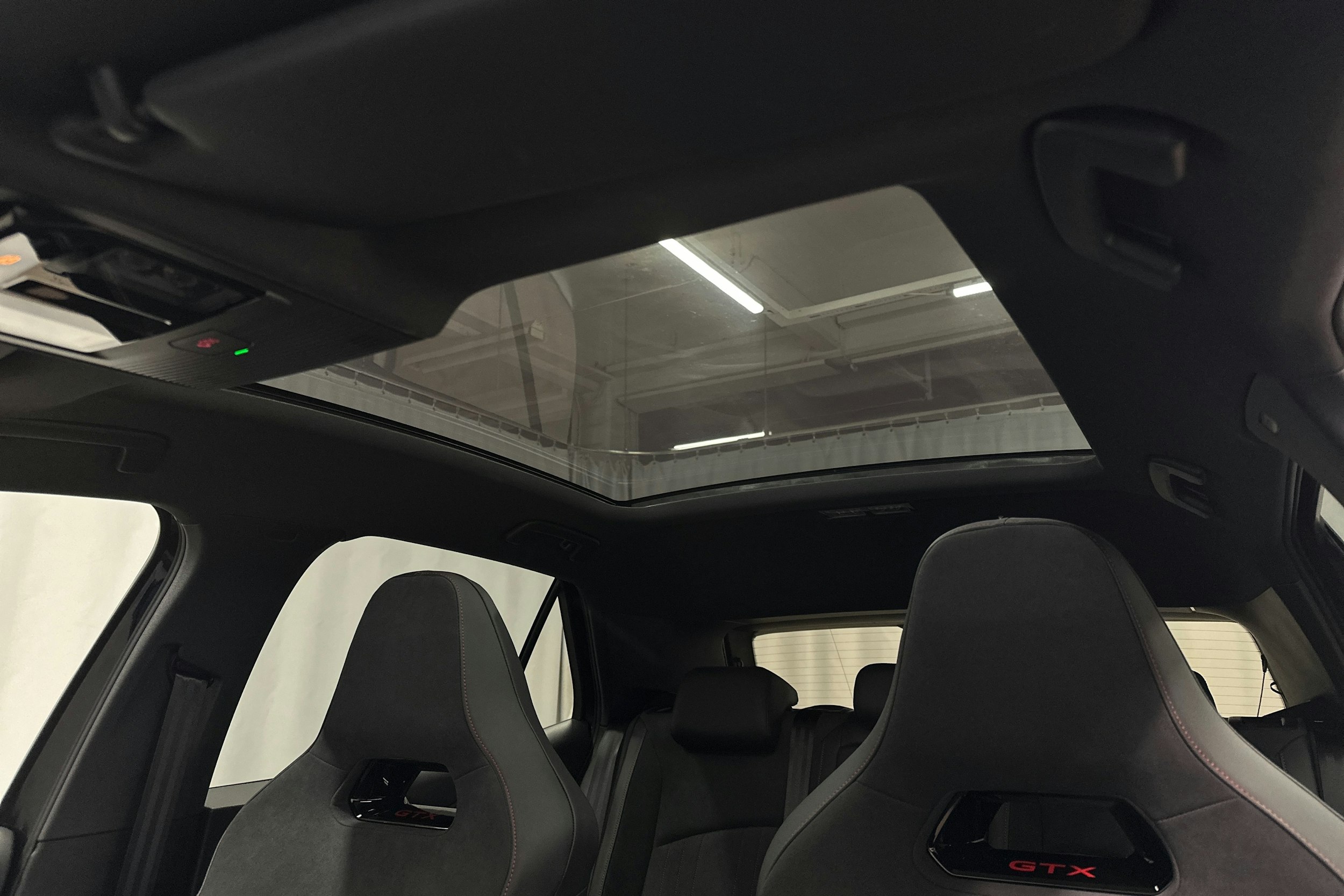 musta Volkswagen ID.3 2025 kuva 34.