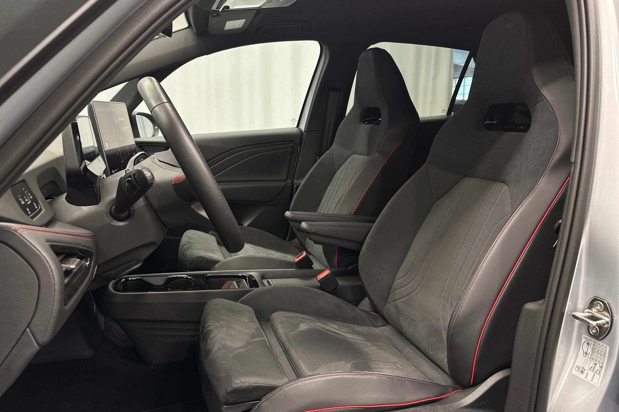 harmaa Volkswagen ID.3 2025 kuva 13.