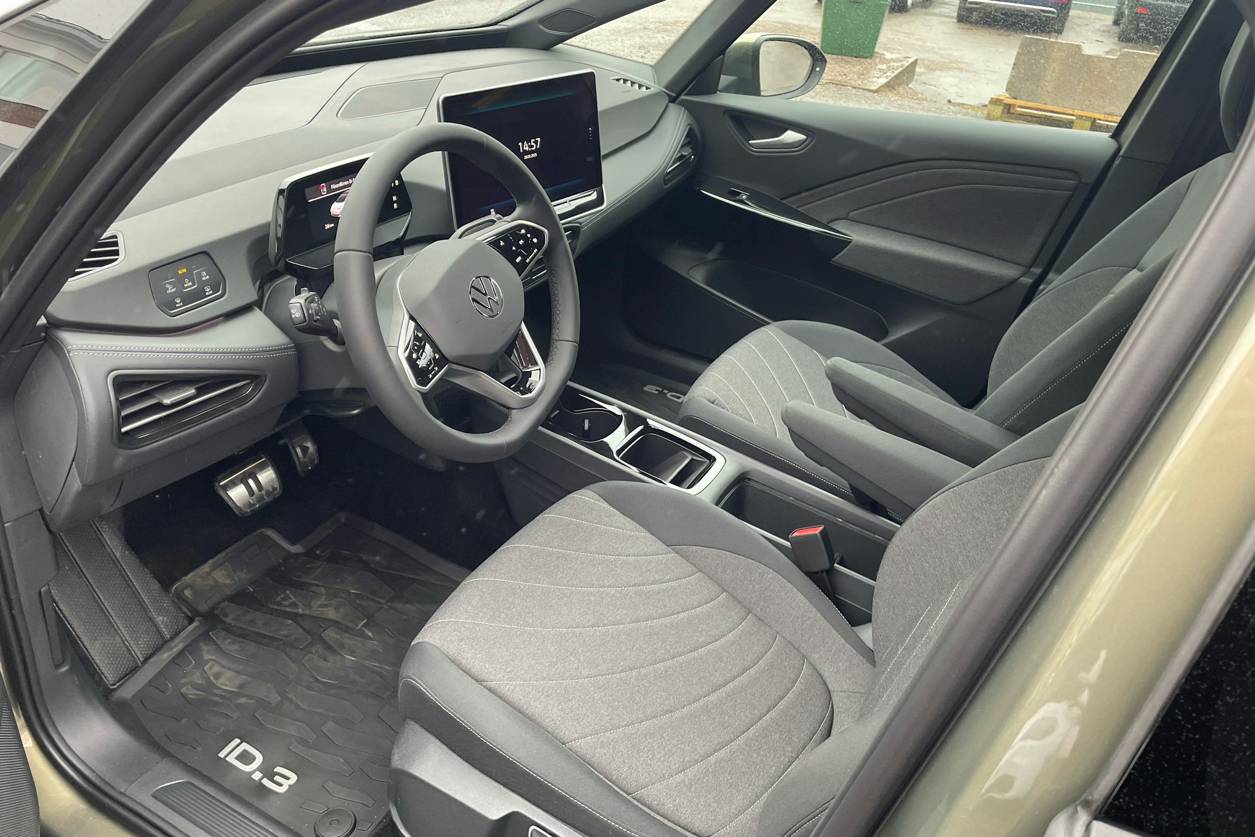 vihreä Volkswagen ID.3 2025 kuva 6.