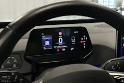 valkoinen Volkswagen ID.3 2025 kuva 17.