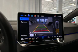 valkoinen Volkswagen ID.3 2025 kuva 19.