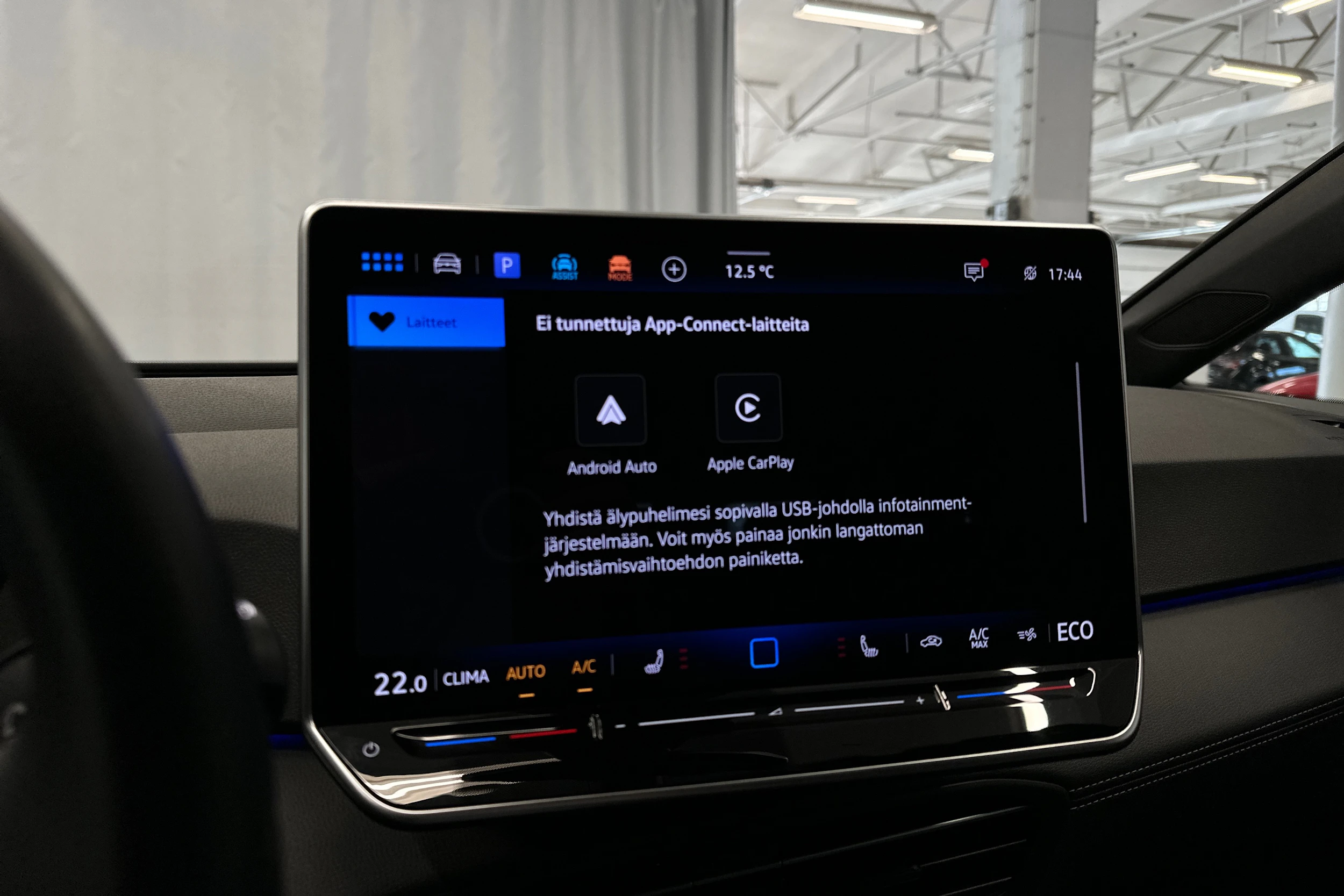 valkoinen Volkswagen ID.3 2025 kuva 20.