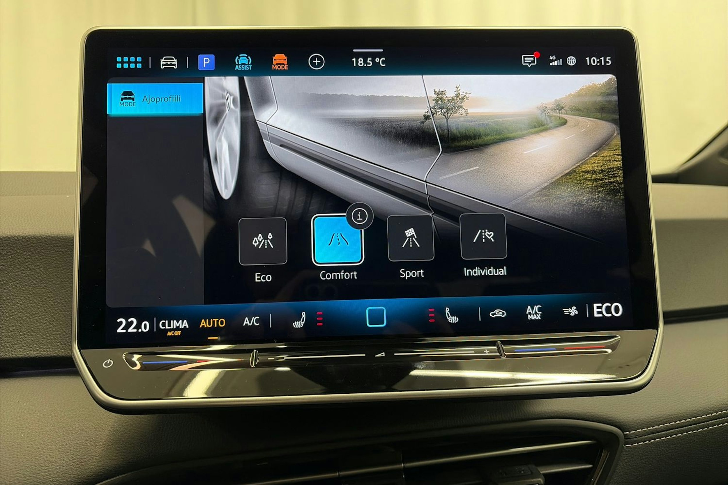 punainen Volkswagen ID.3 2026 kuva 26.