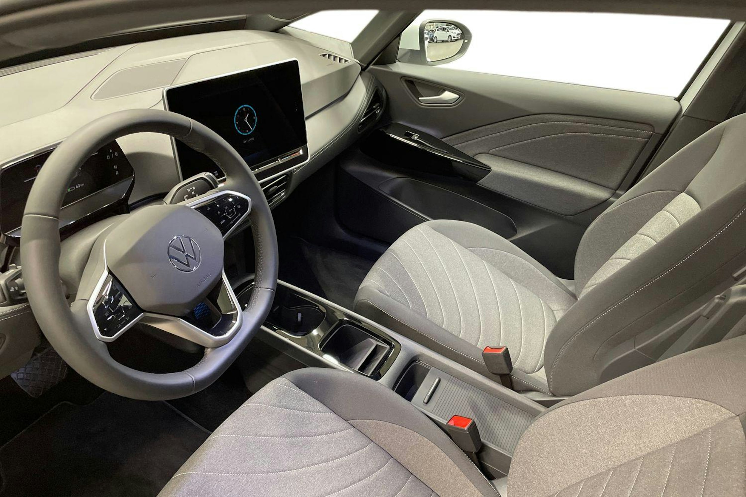 valkoinen Volkswagen ID.3 2026 kuva 6.