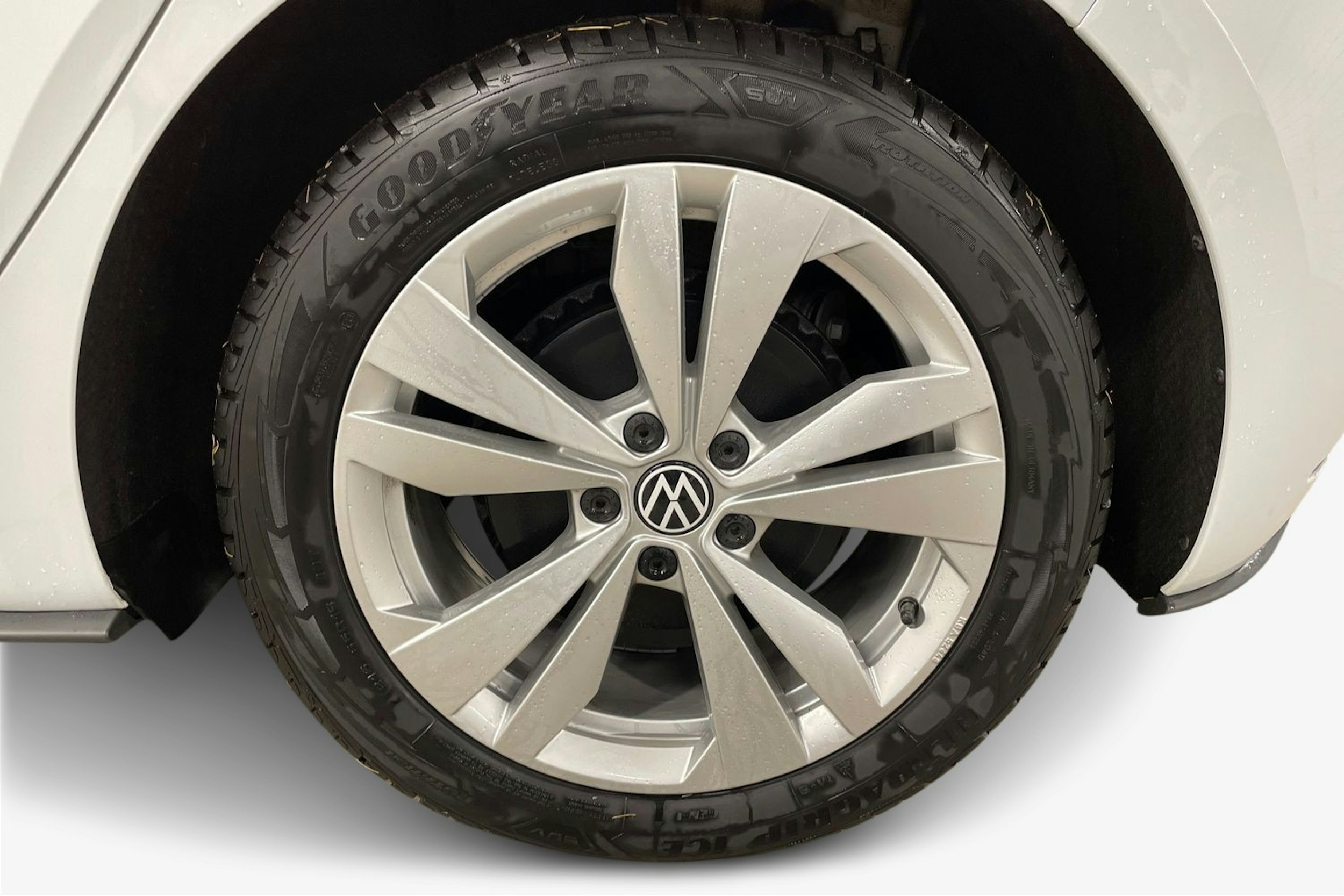 valkoinen Volkswagen ID.3 2026 kuva 9.