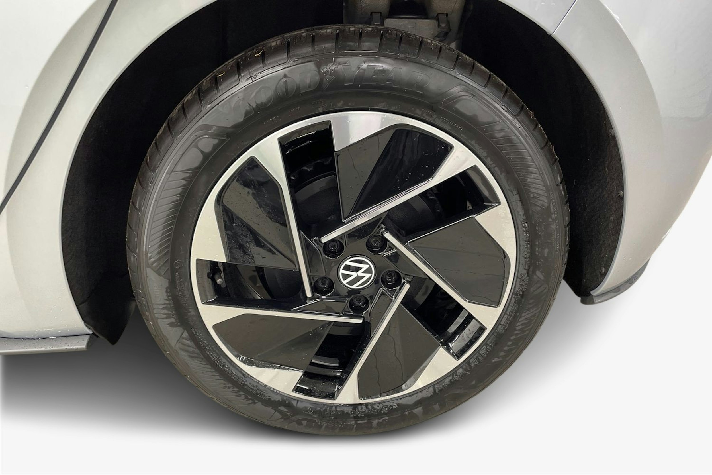 harmaa Volkswagen ID.3 2026 kuva 9.