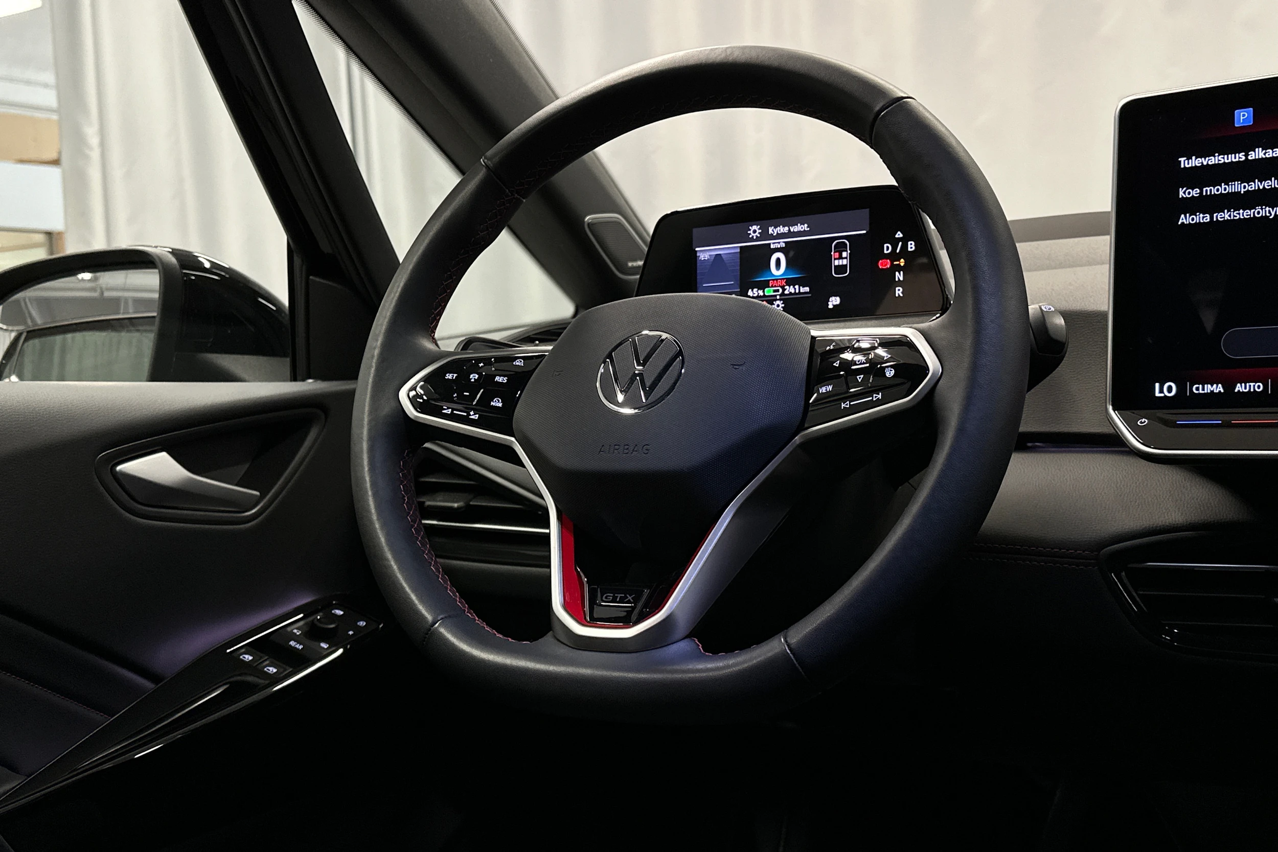 musta Volkswagen ID.3 2026 kuva 18.