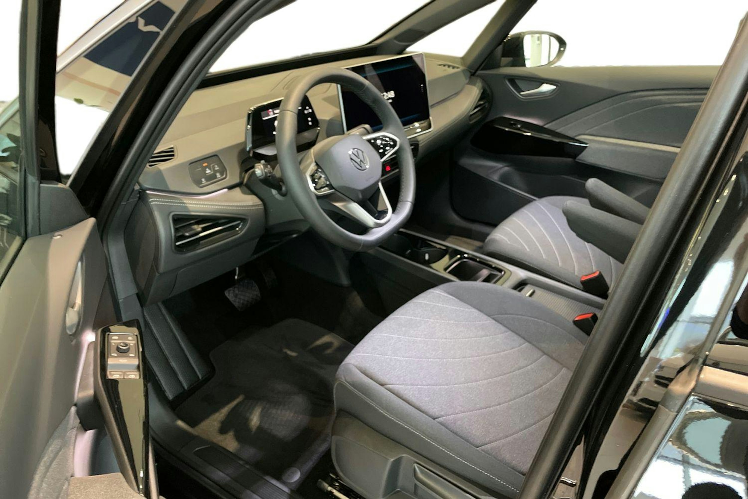 musta Volkswagen ID.3 2026 kuva 6.