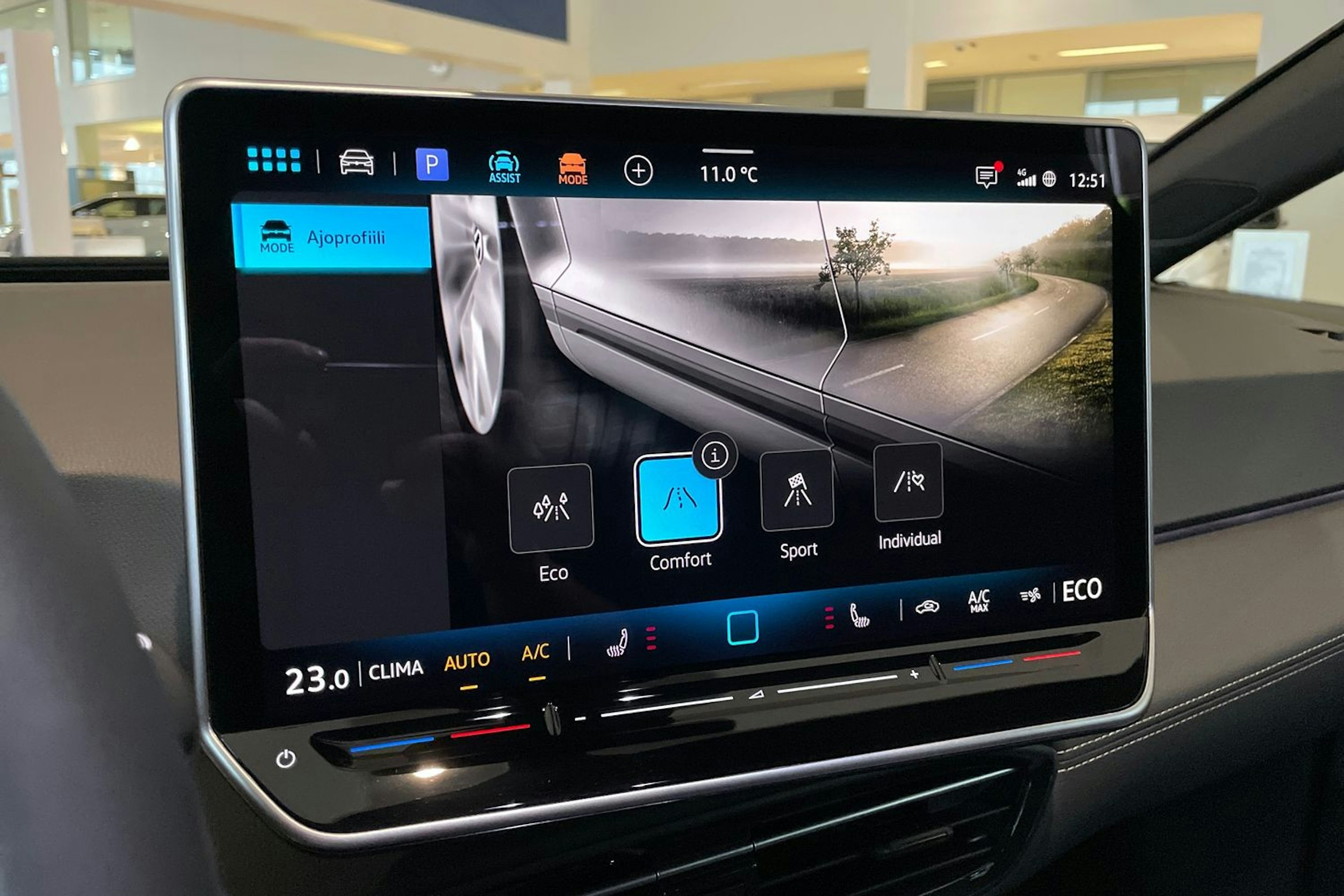 musta Volkswagen ID.3 2026 kuva 12.