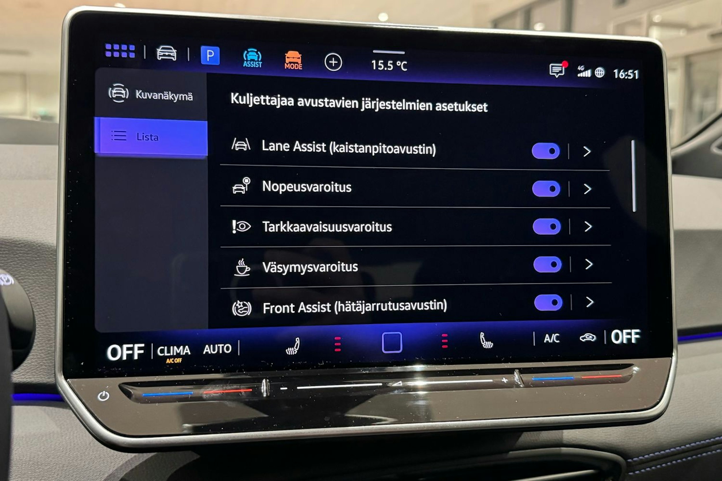 met. violetti Volkswagen ID.3 2026 kuva 23.