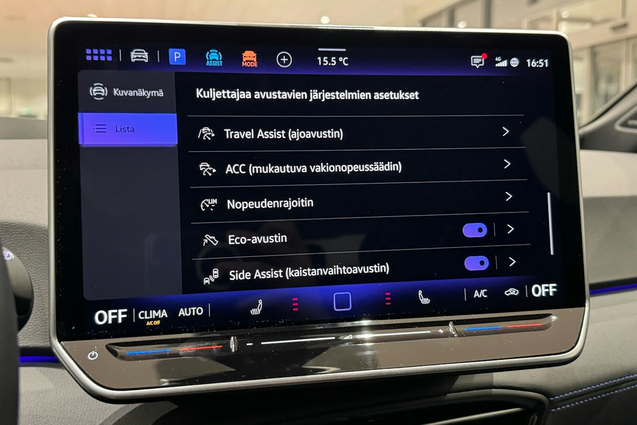 met. violetti Volkswagen ID.3 2026 kuva 24.