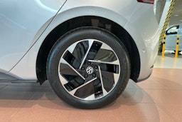 harmaa Volkswagen ID.3 2026 kuva 10.