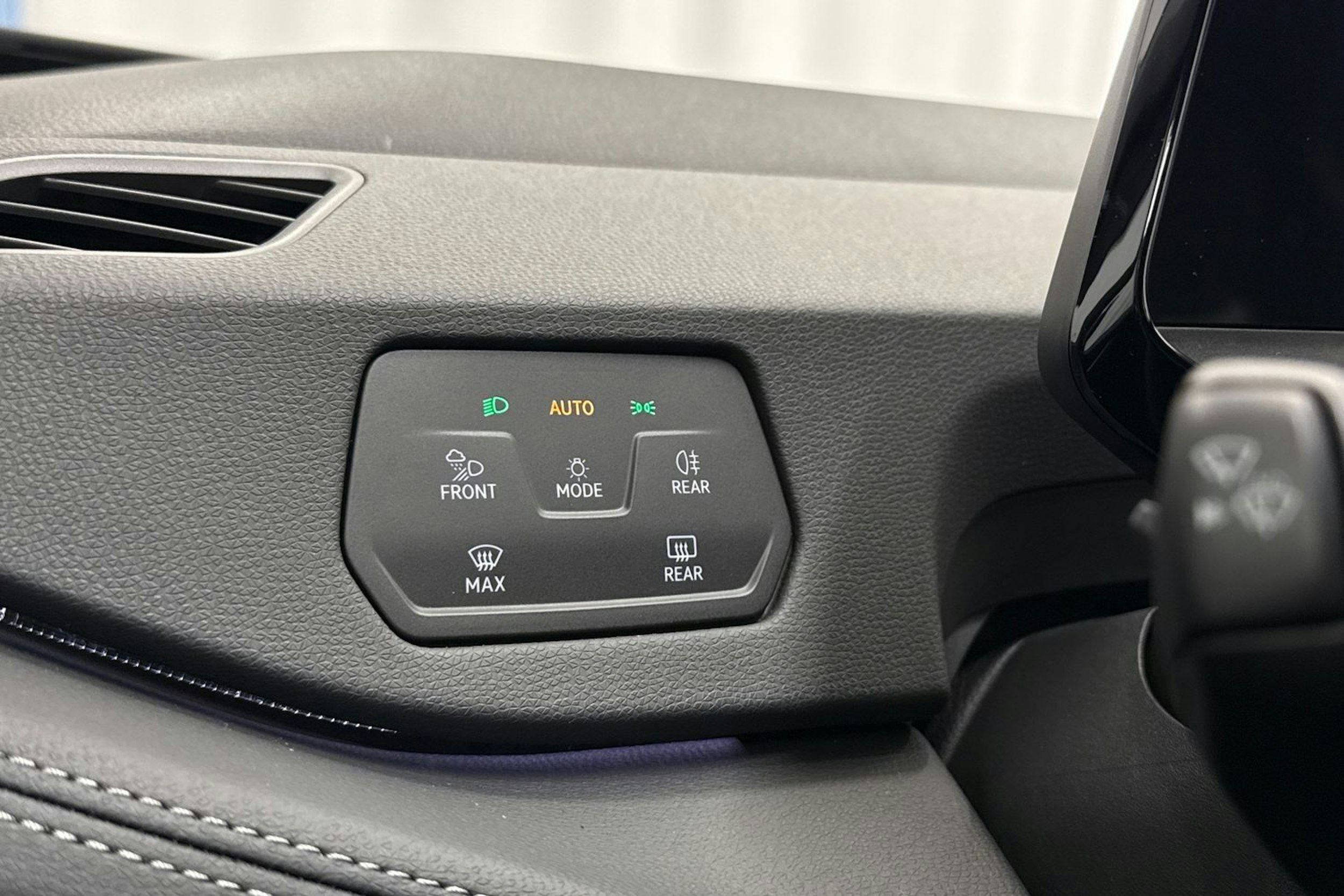 met. harmaa Volkswagen ID.3 2026 kuva 26.