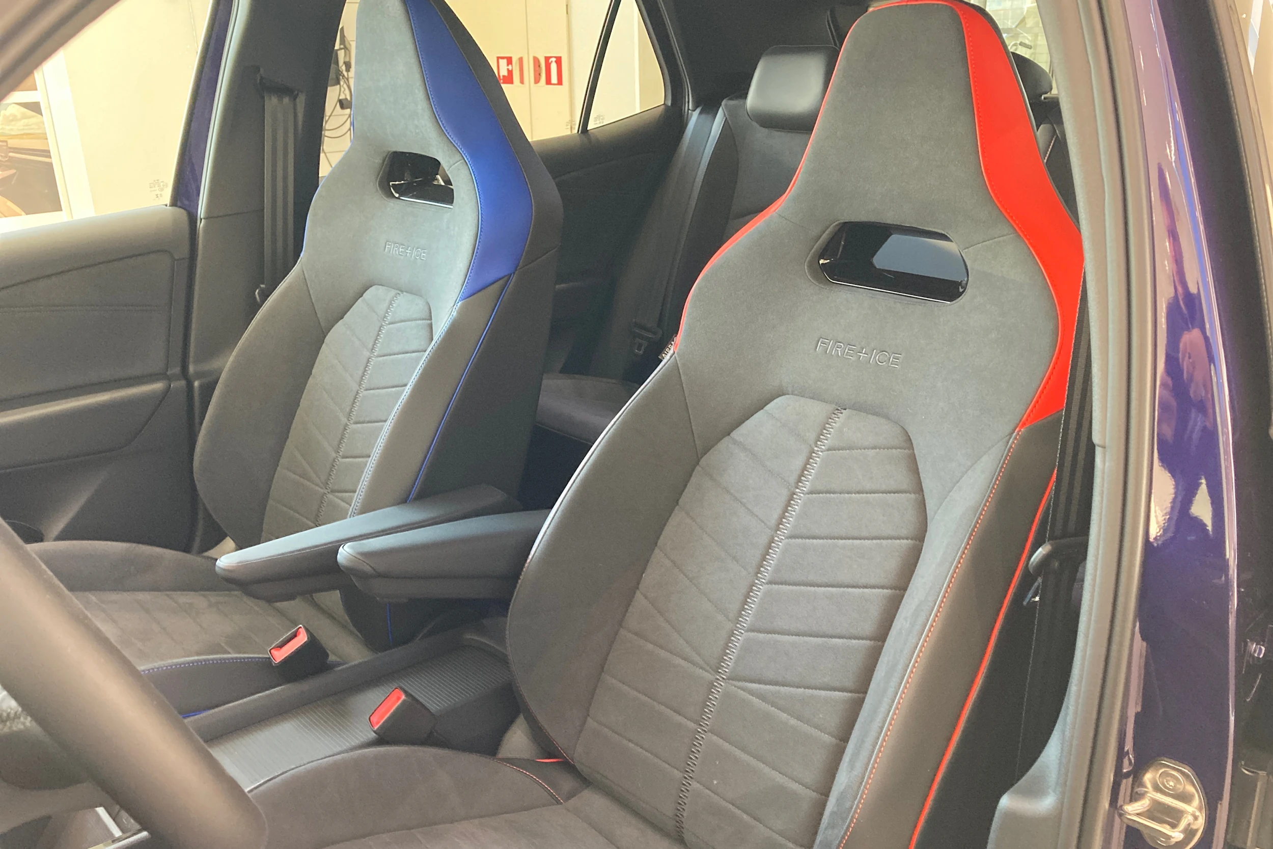 violetti Volkswagen ID.3 2026 kuva 11.