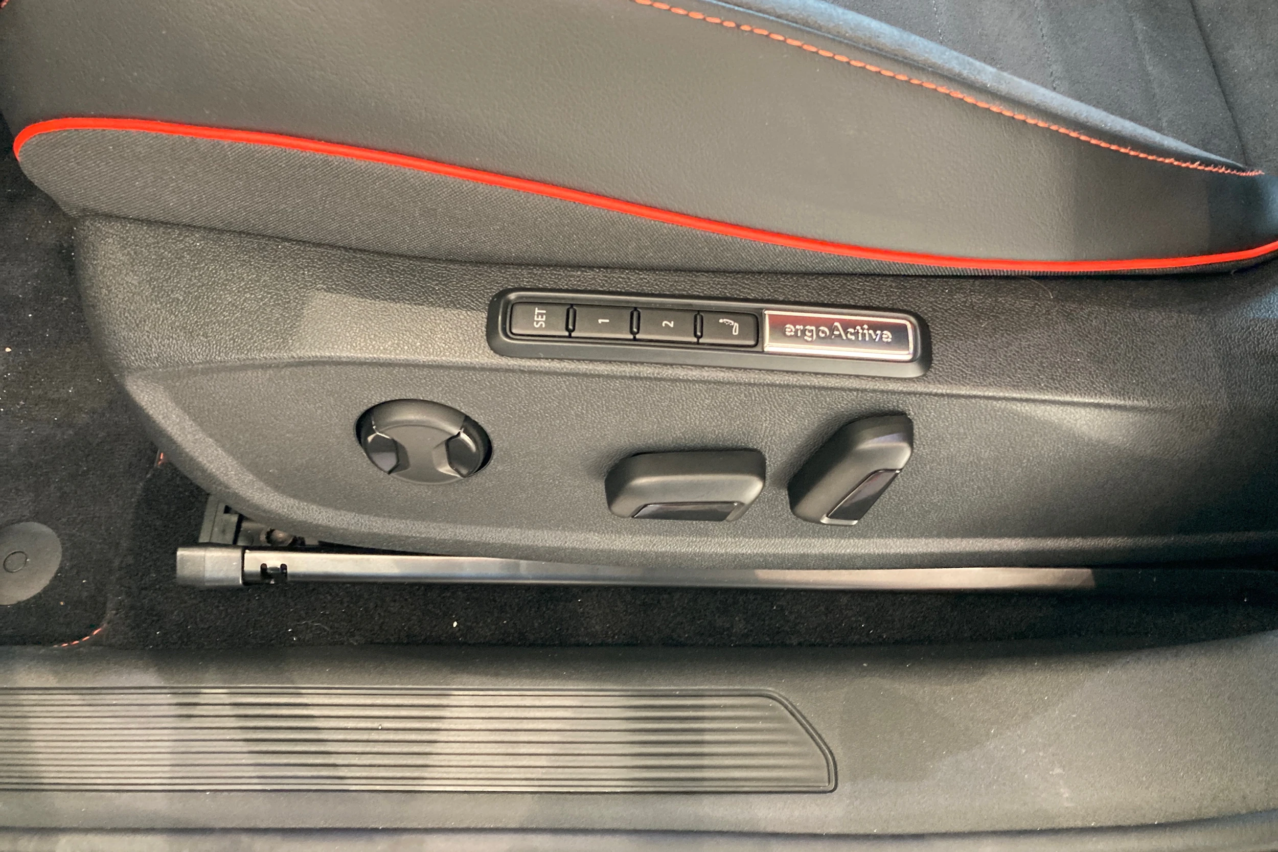 violetti Volkswagen ID.3 2026 kuva 12.