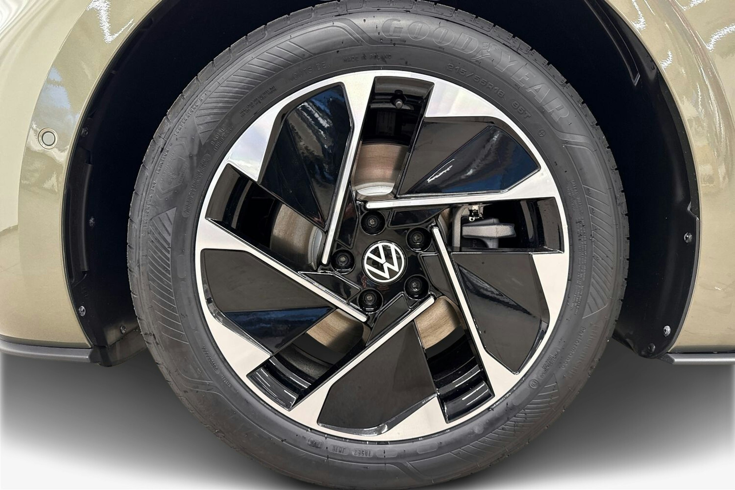 met. vihreä Volkswagen ID.3 2026 kuva 8.