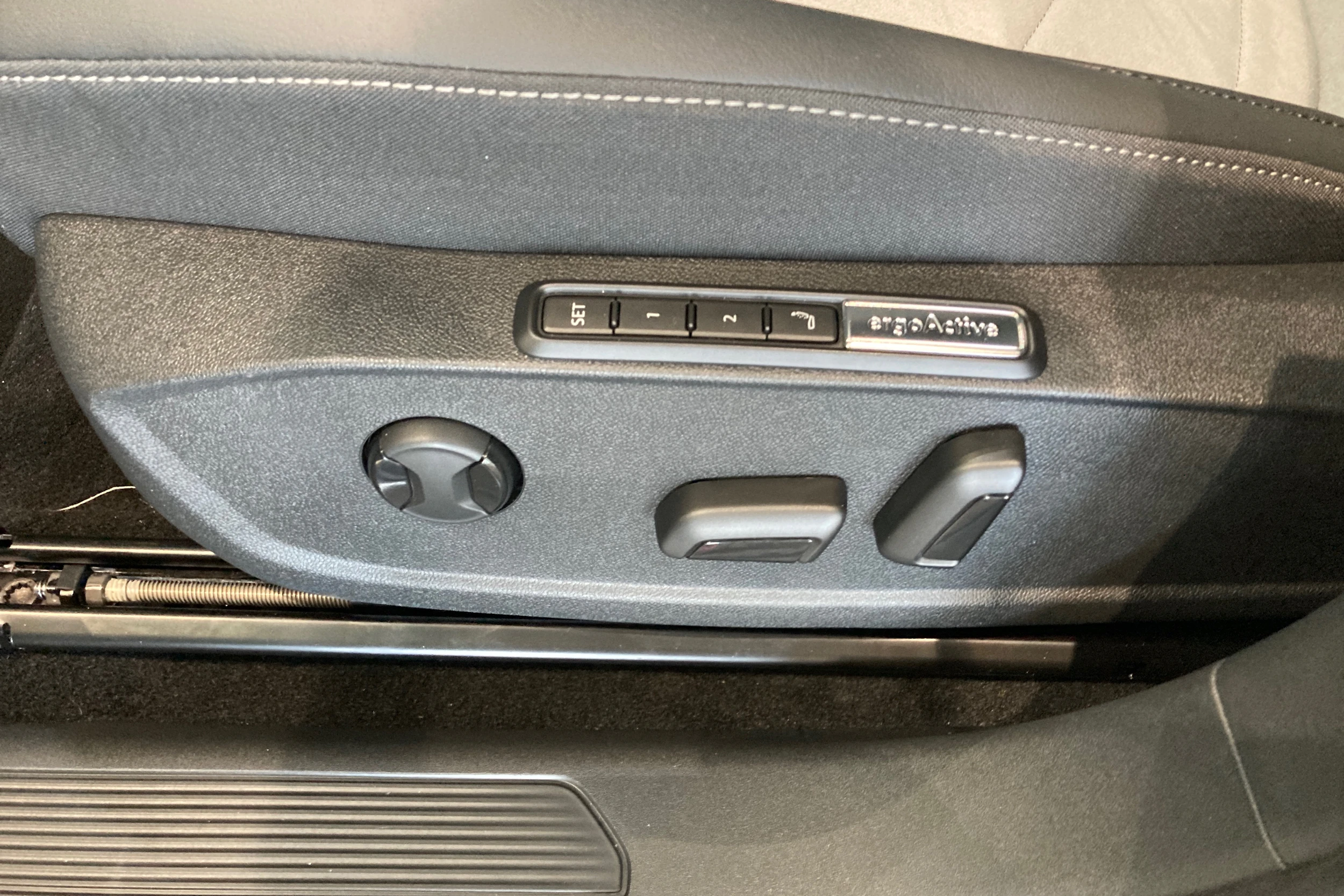 vihreä Volkswagen ID.3 2026 kuva 12.