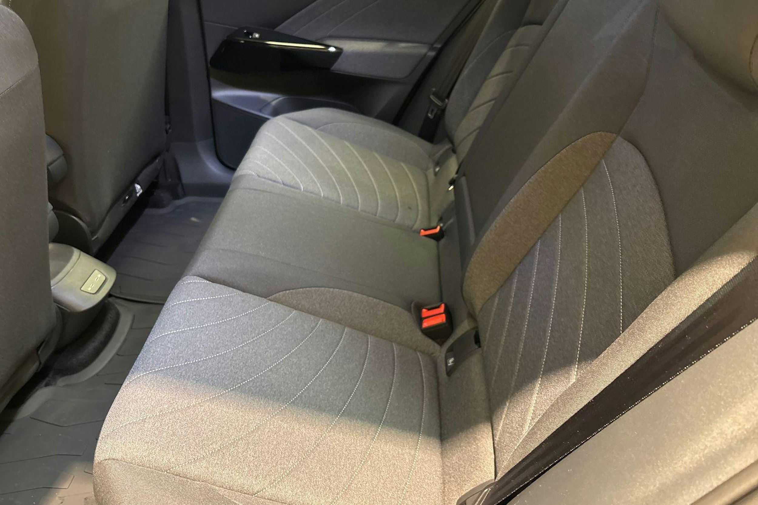 harmaa Volkswagen ID.3 2026 kuva 8.