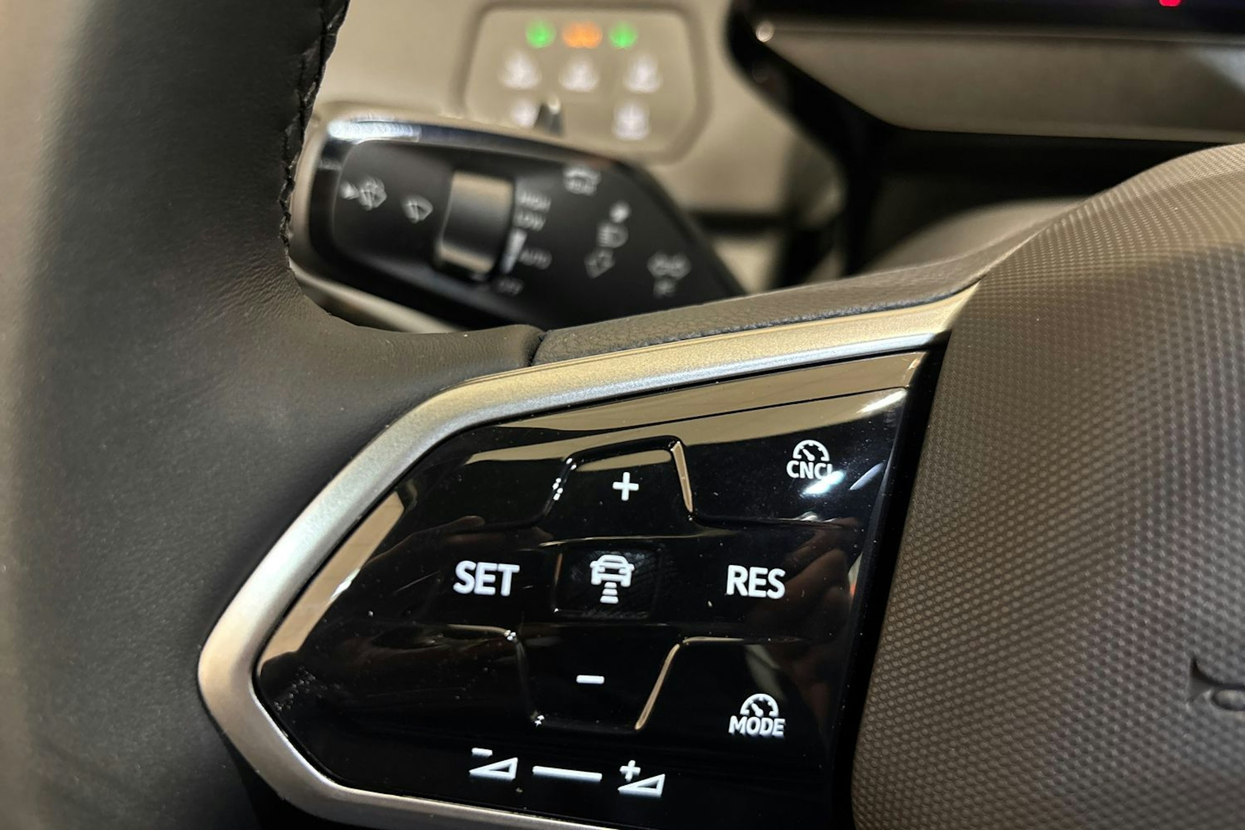 harmaa Volkswagen ID.3 2026 kuva 20.