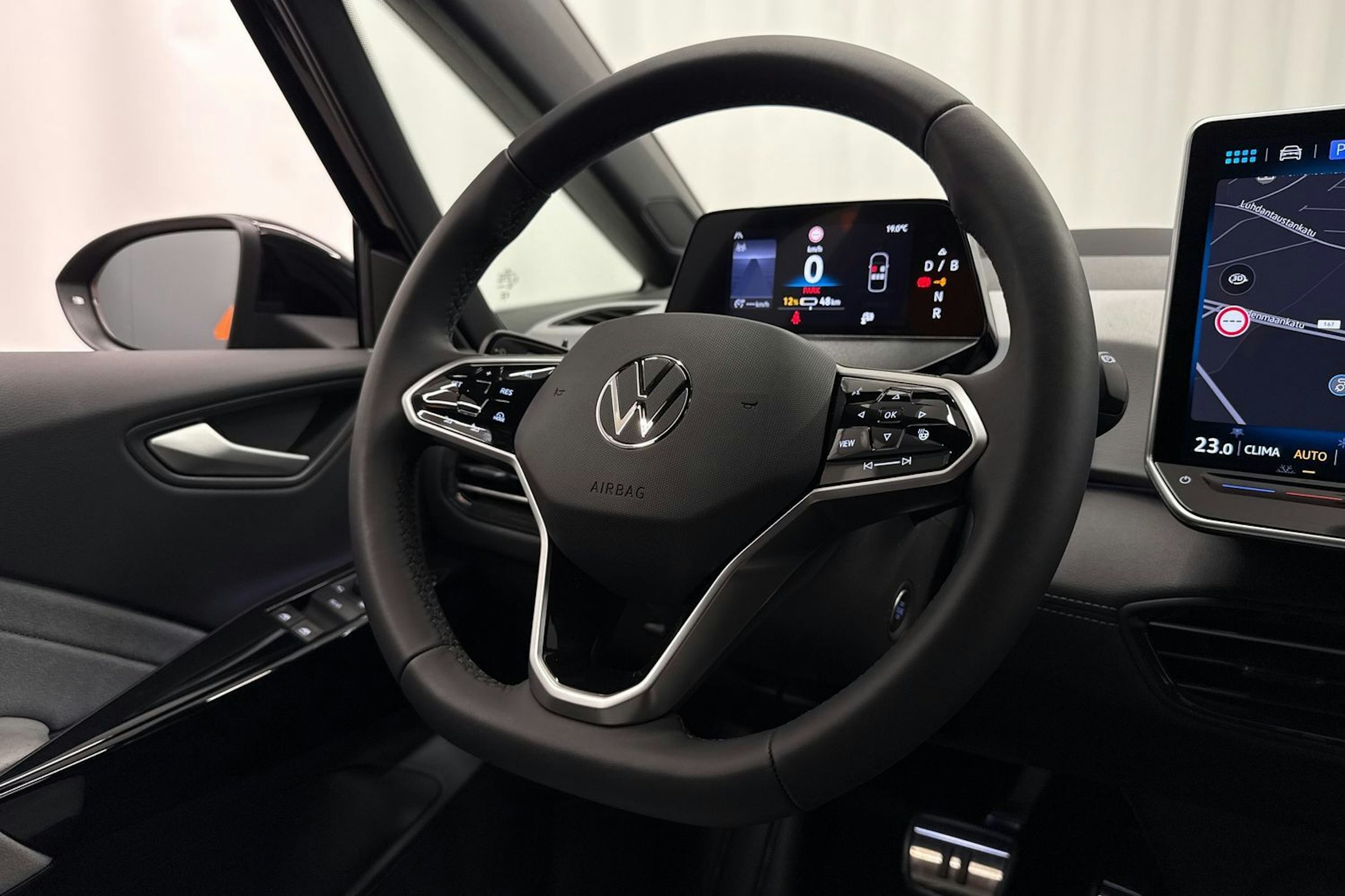 met. musta Volkswagen ID.3 2026 kuva 11.
