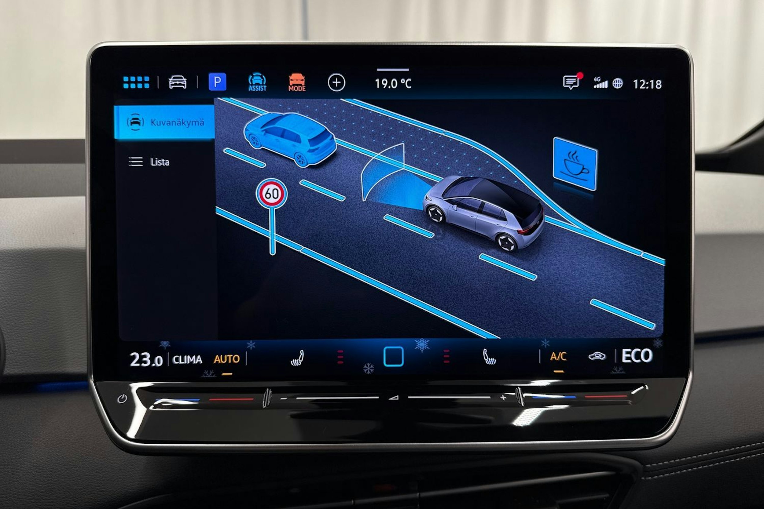 met. musta Volkswagen ID.3 2026 kuva 23.