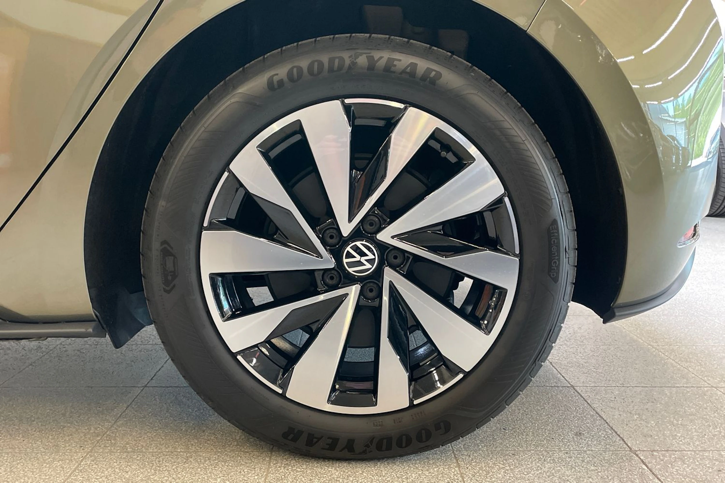 vihreä Volkswagen ID.3 2026 kuva 10.
